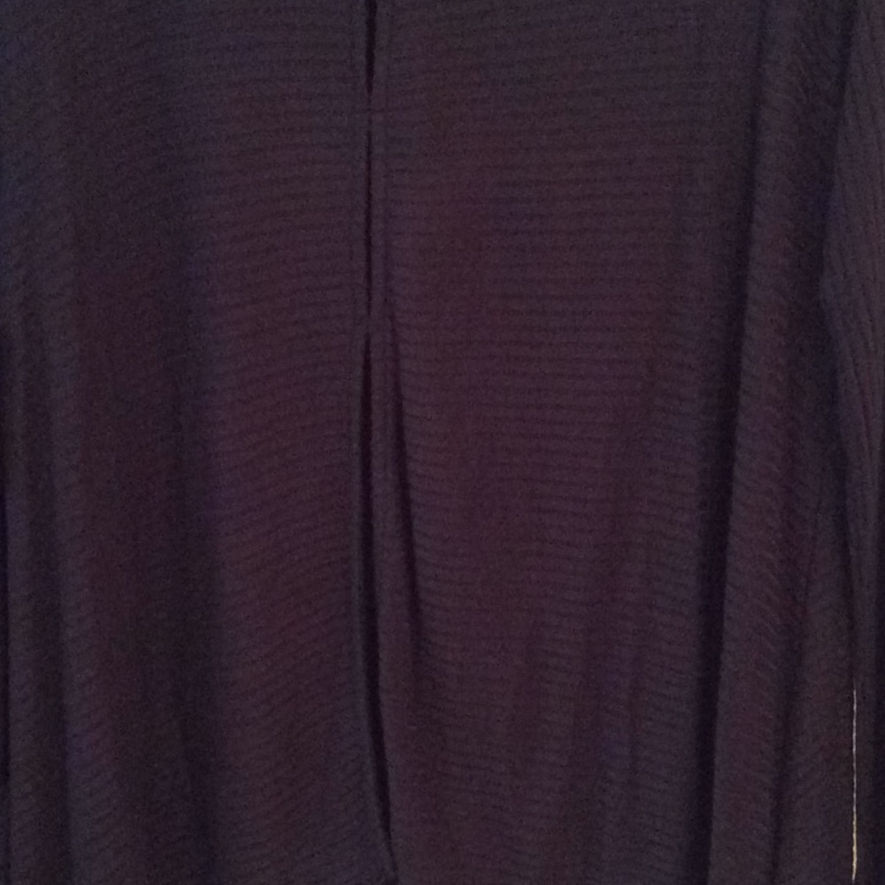 Top - Picture 3 of 5